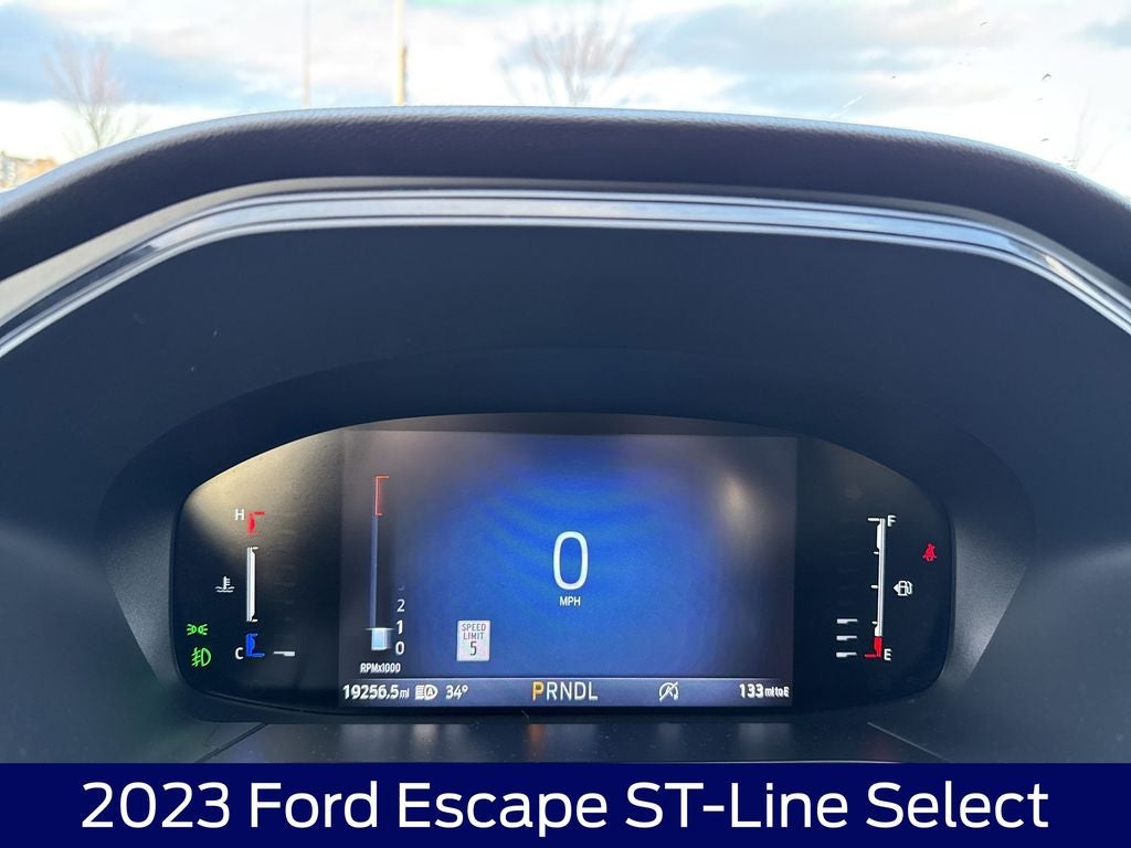 2023 Ford Escape ST-Line Select