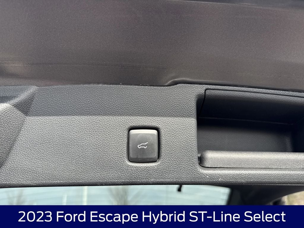 2023 Ford Escape Hybrid ST-Line Select