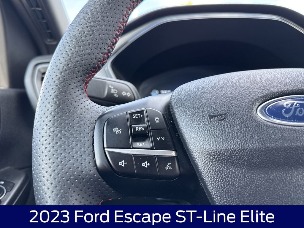2023 Ford Escape ST-Line Elite