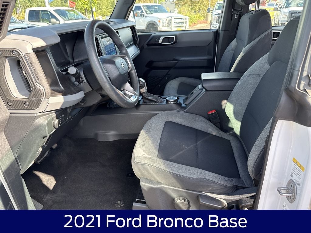 2021 Ford Bronco Base