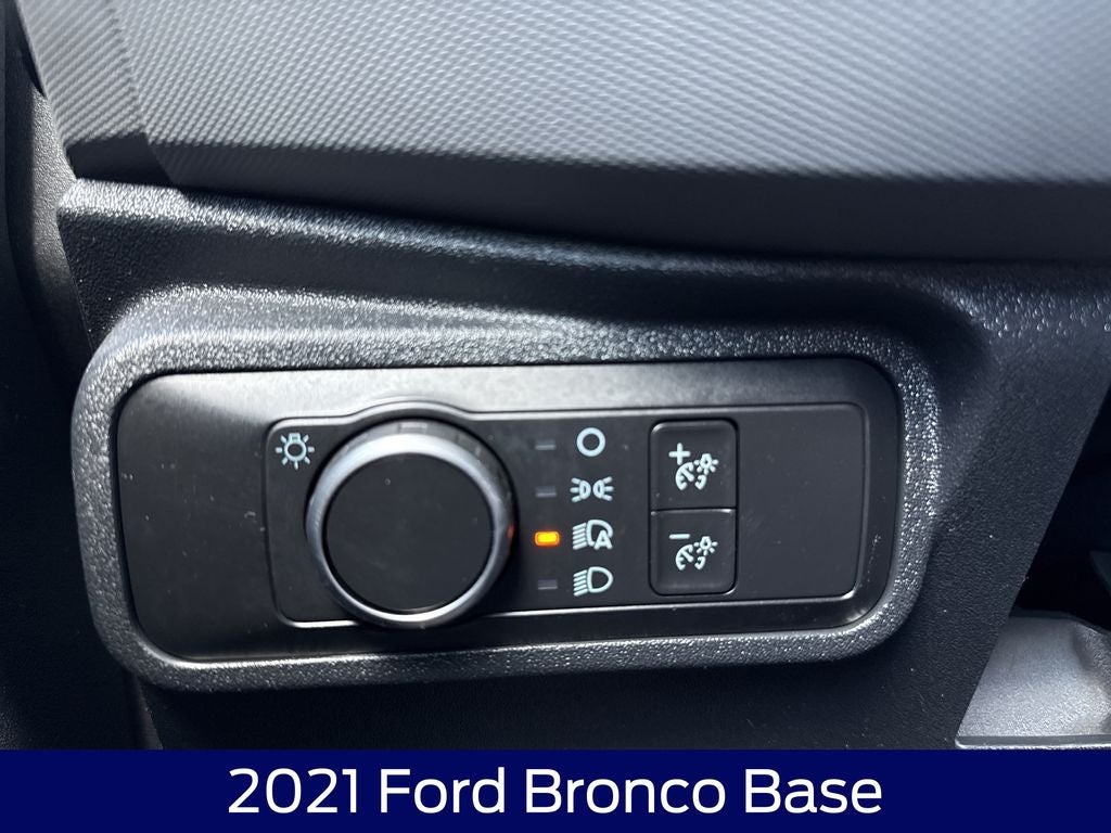2021 Ford Bronco Base