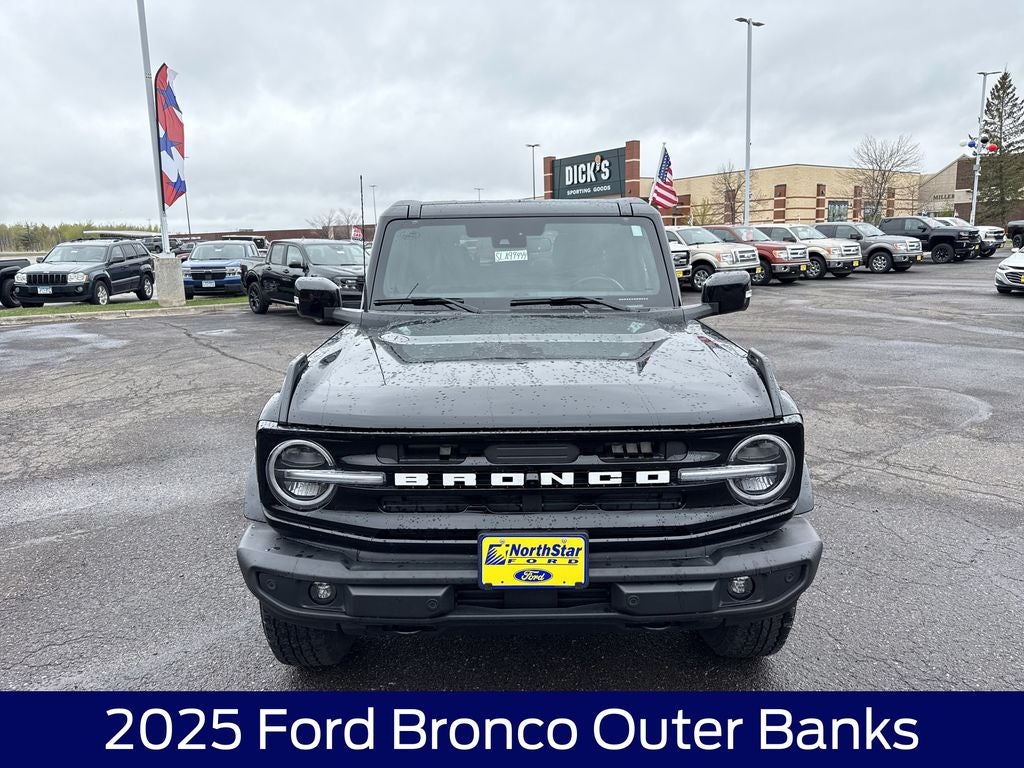 2025 Ford Bronco Outer Banks