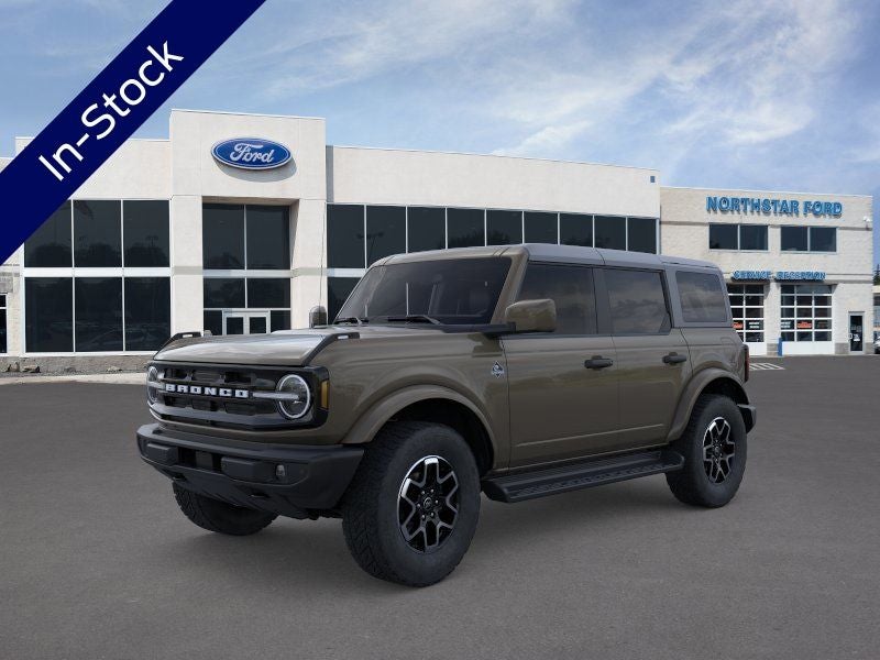 2026 Ford Bronco Outer Banks 4x4's photo