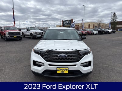 2023 Ford Explorer XLT