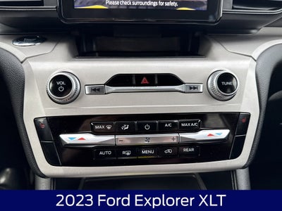 2023 Ford Explorer XLT