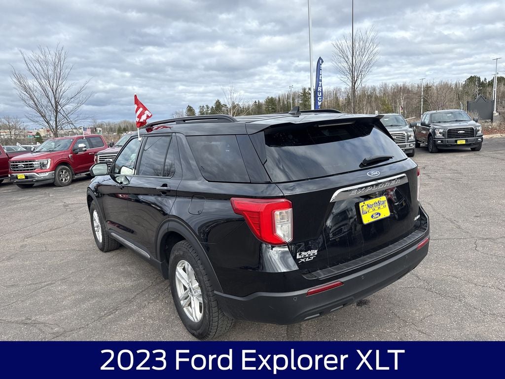 2023 Ford Explorer XLT