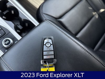 2023 Ford Explorer XLT