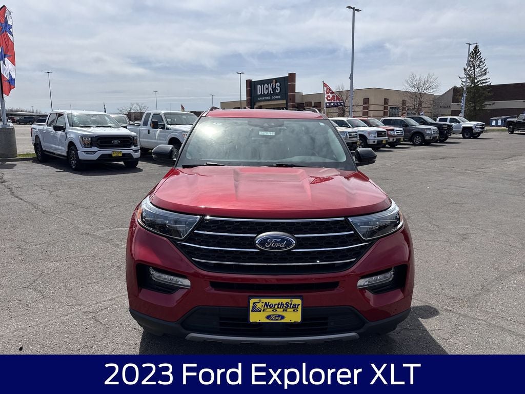 2023 Ford Explorer XLT