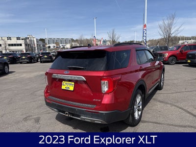 2023 Ford Explorer XLT
