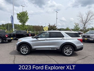 2023 Ford Explorer XLT