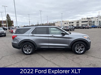 2022 Ford Explorer XLT