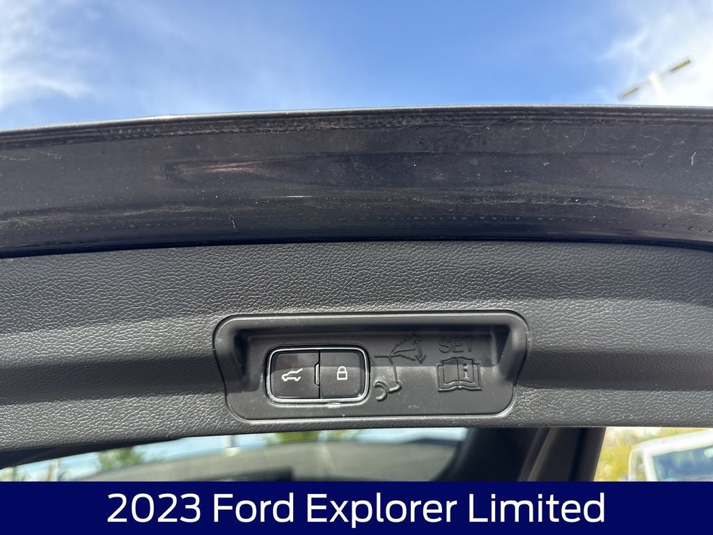 2023 Ford Explorer Limited
