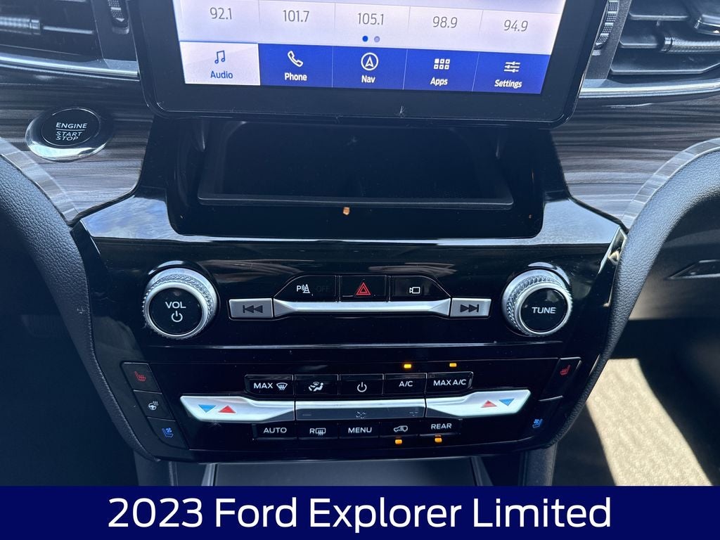 2023 Ford Explorer Limited
