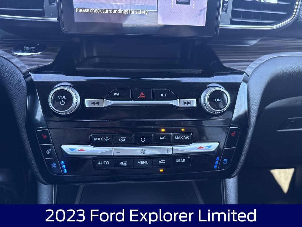 2023 Ford Explorer Limited