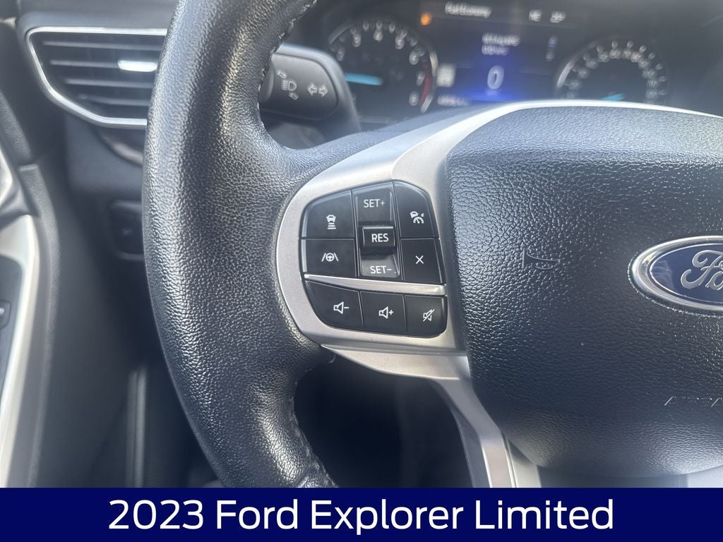 2023 Ford Explorer Limited