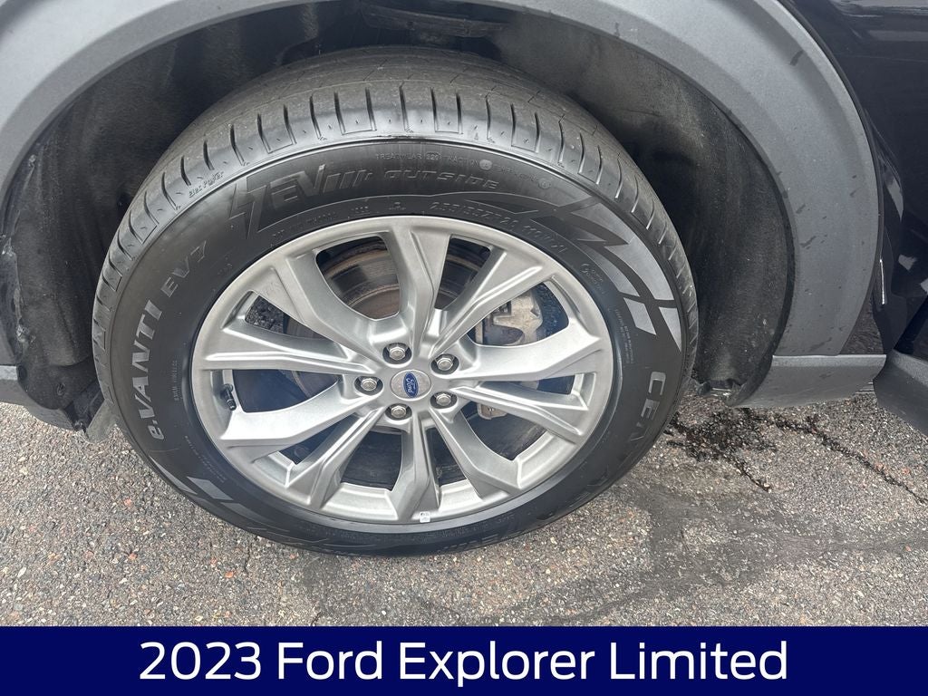 2023 Ford Explorer Limited