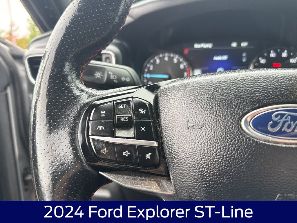 2024 Ford Explorer ST-Line