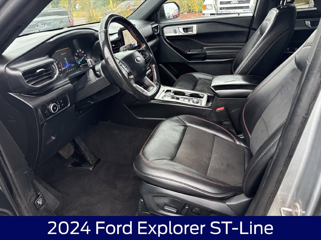 2024 Ford Explorer ST-Line