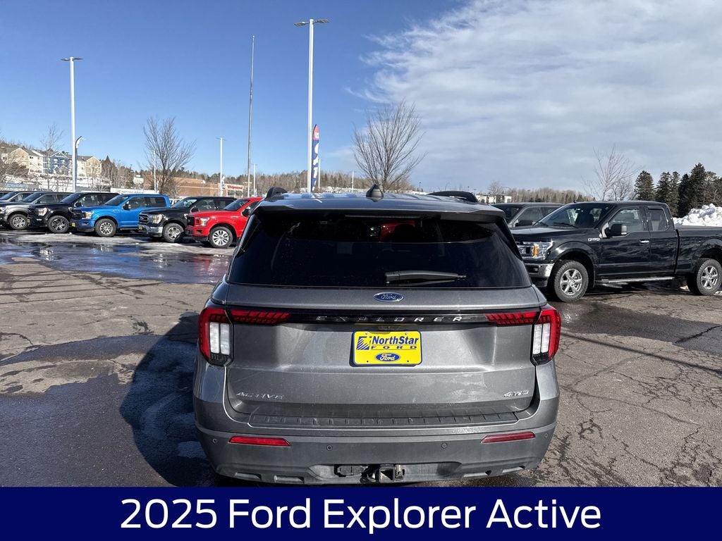 2025 Ford Explorer Active