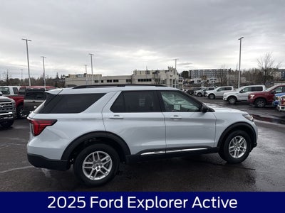 2025 Ford Explorer Active