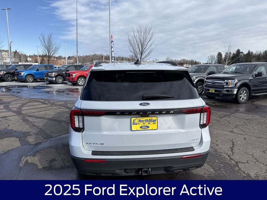 2025 Ford Explorer Active