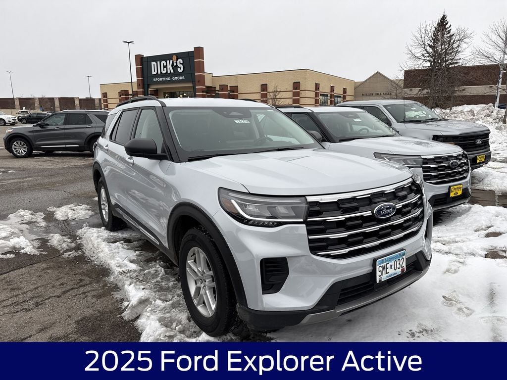 2025 Ford Explorer Active