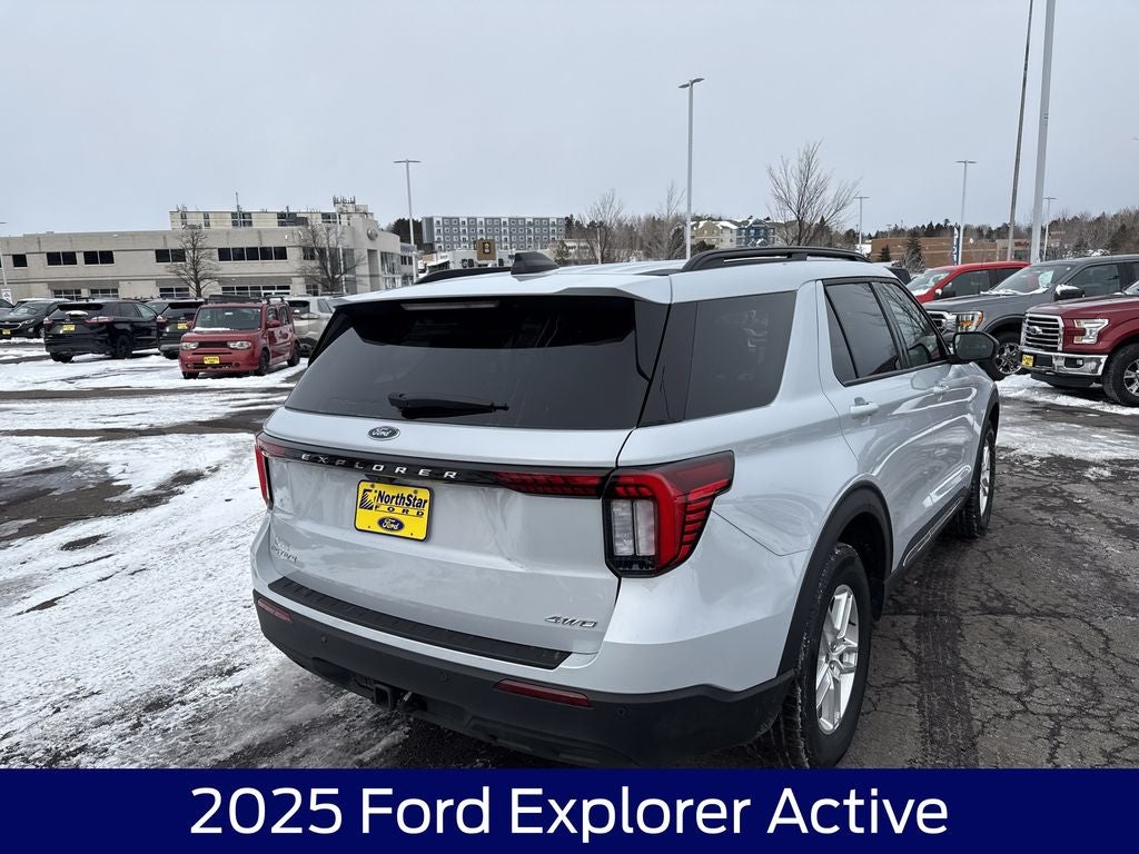 2025 Ford Explorer Active