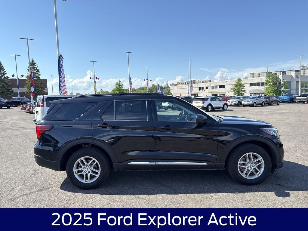 2025 Ford Explorer Active
