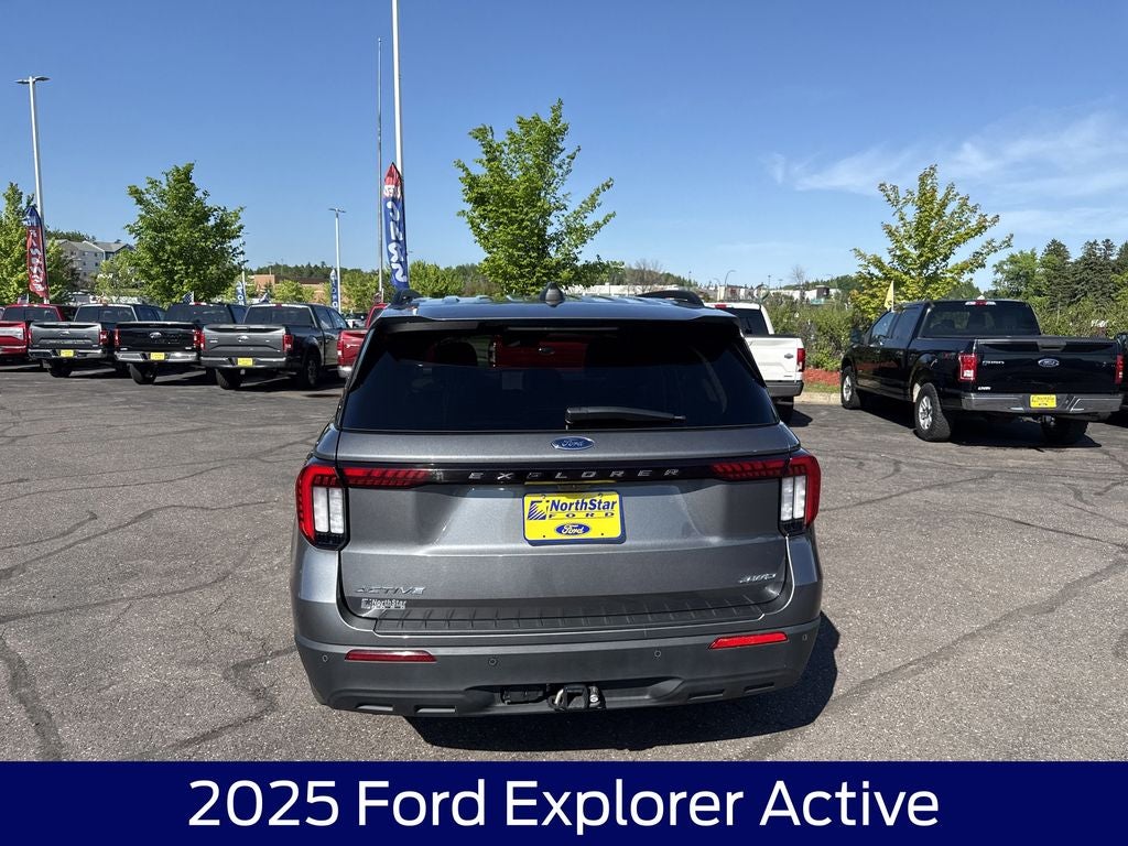 2025 Ford Explorer Active
