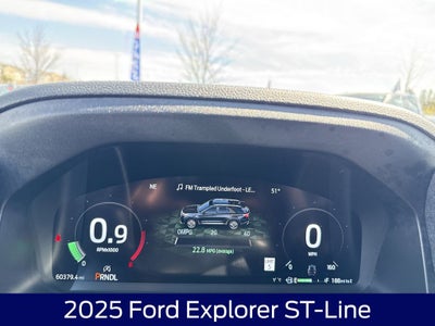 2025 Ford Explorer ST-Line