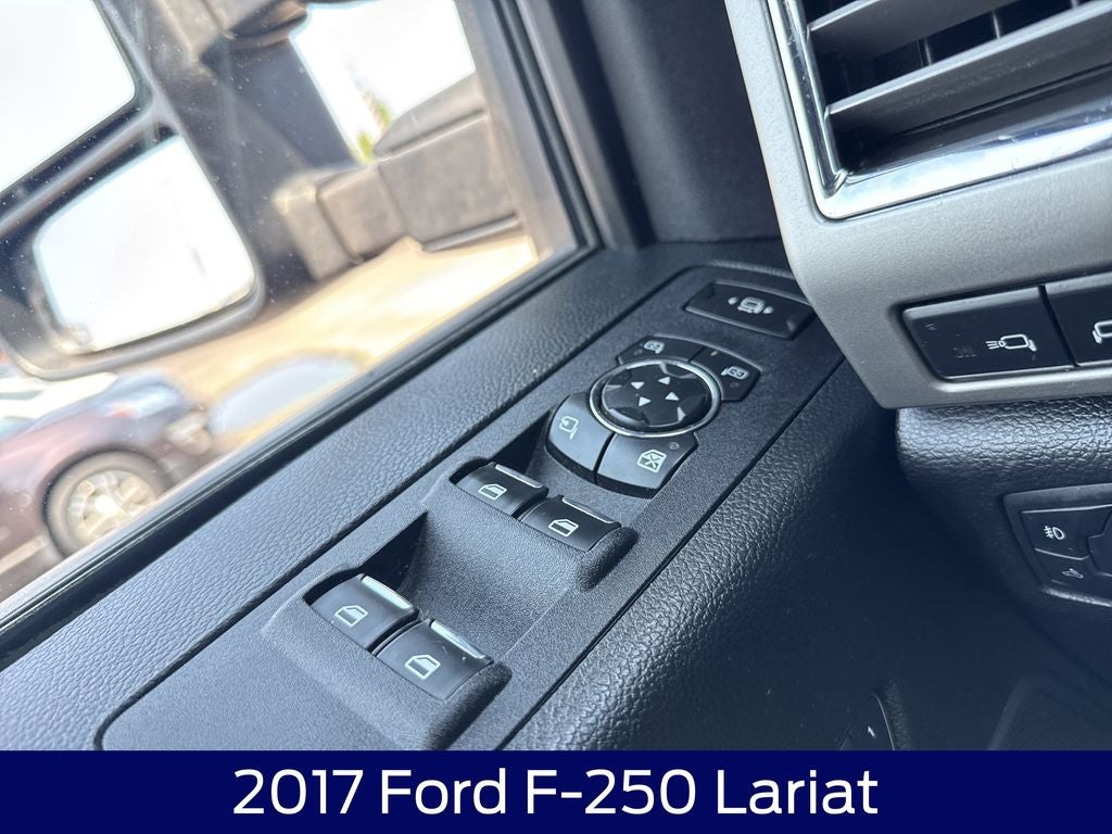2017 Ford F-250SD Lariat