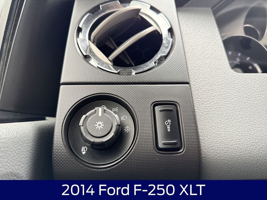 2014 Ford F-250SD XLT