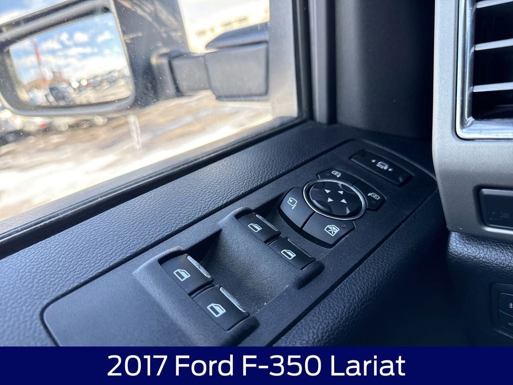 2017 Ford F-350SD Lariat