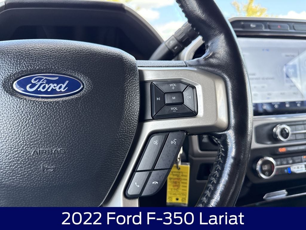 2022 Ford F-350SD Lariat