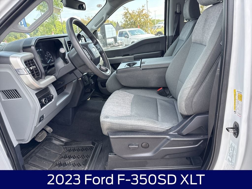 2023 Ford F-350SD XLT