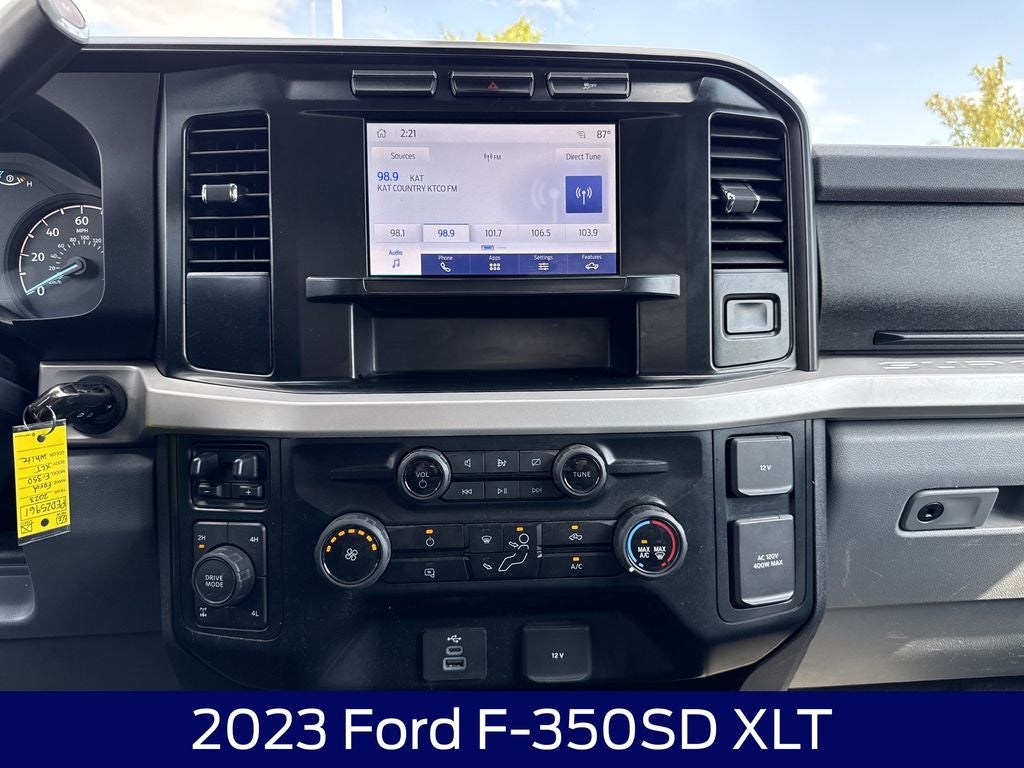 2023 Ford F-350SD XLT