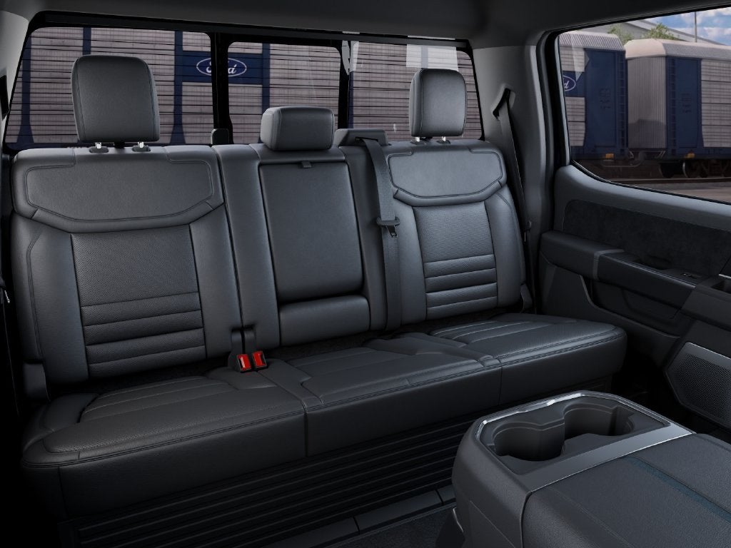 2027 Ford F-350SD Platinum
