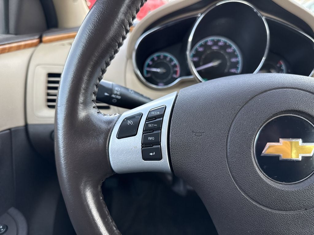 2011 Chevrolet Malibu LT 2LT