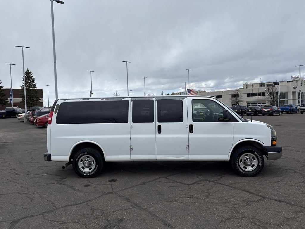2010 Chevrolet Express 3500 LT Passenger