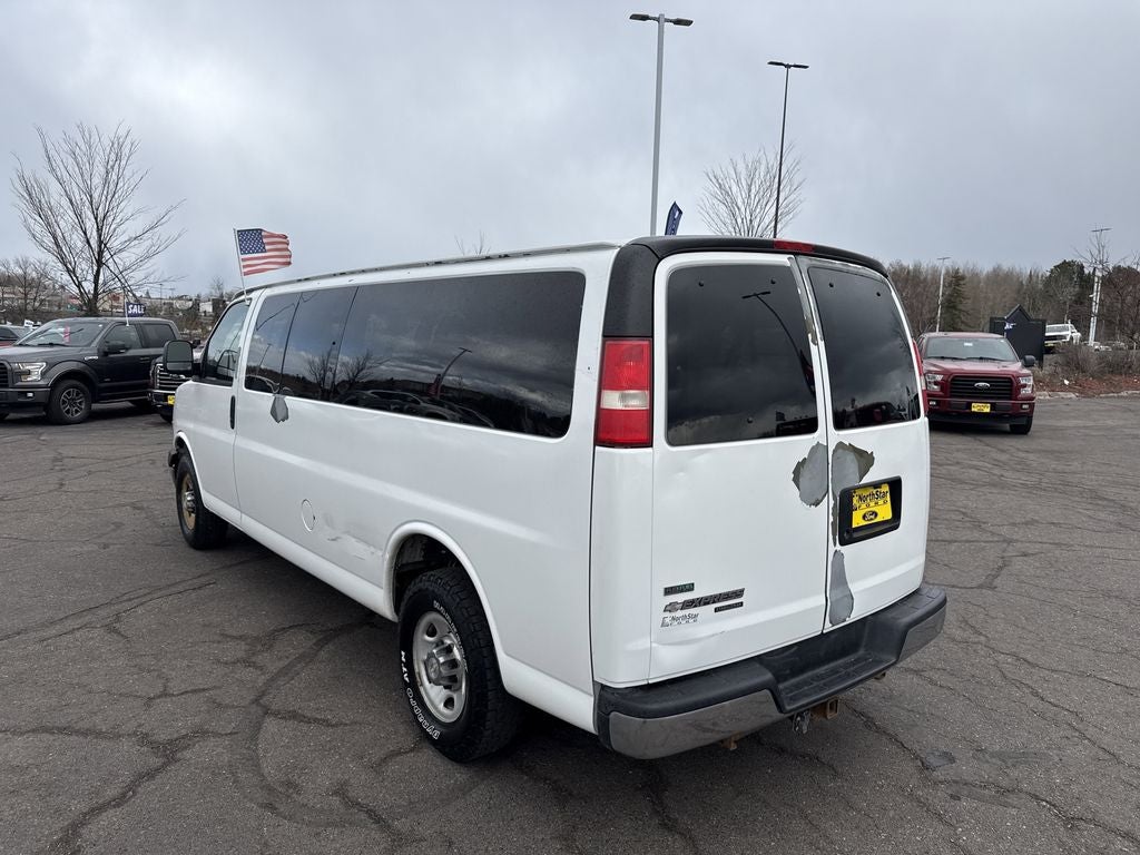 2010 Chevrolet Express 3500 LT Passenger