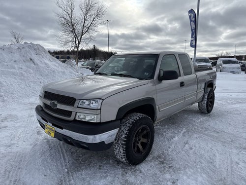 2004 Chevrolet Silverado 1500 LS