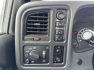 2004 Chevrolet Silverado 1500 LS