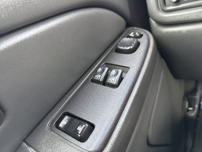 2004 Chevrolet Silverado 1500 LS