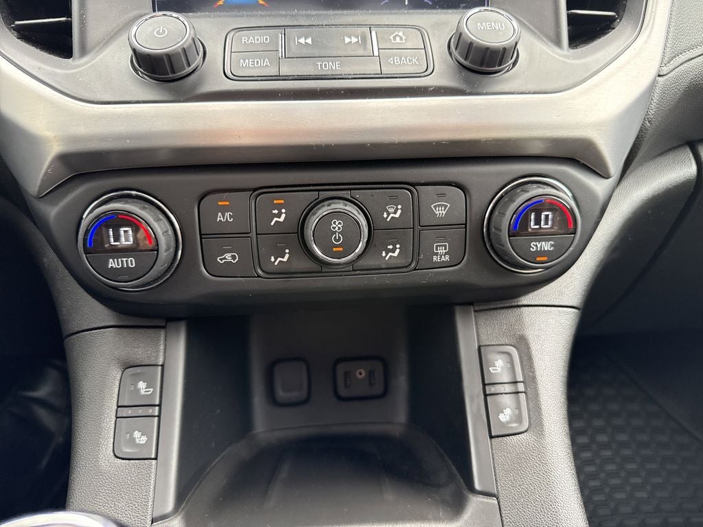 2017 GMC Acadia SLT-2