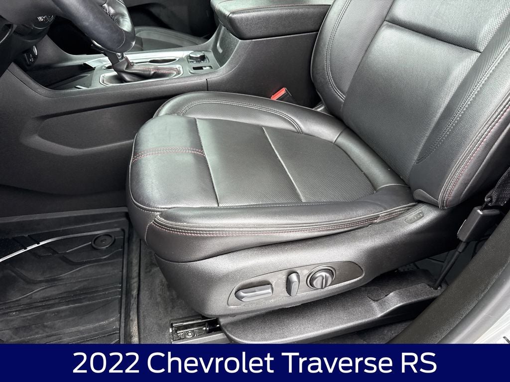 2022 Chevrolet Traverse RS