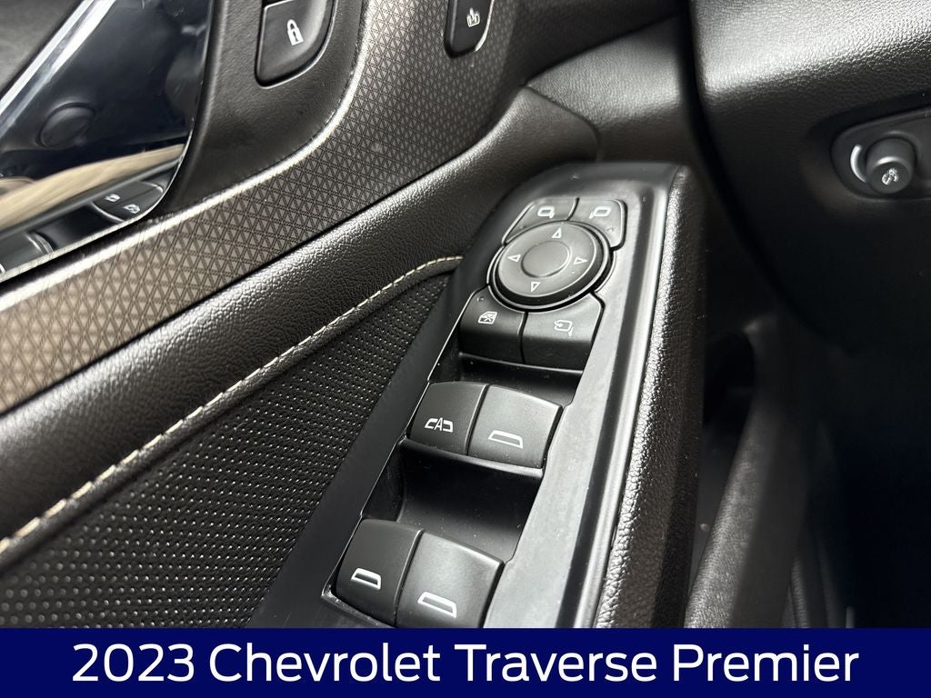 2023 Chevrolet Traverse Premier