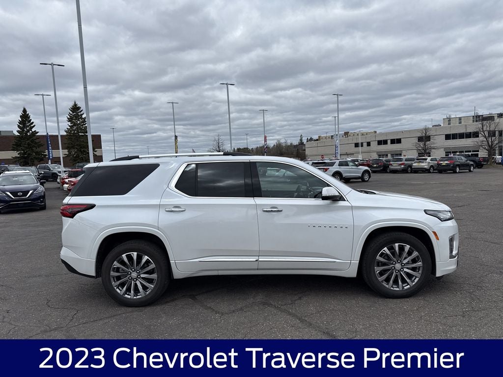 2023 Chevrolet Traverse Premier