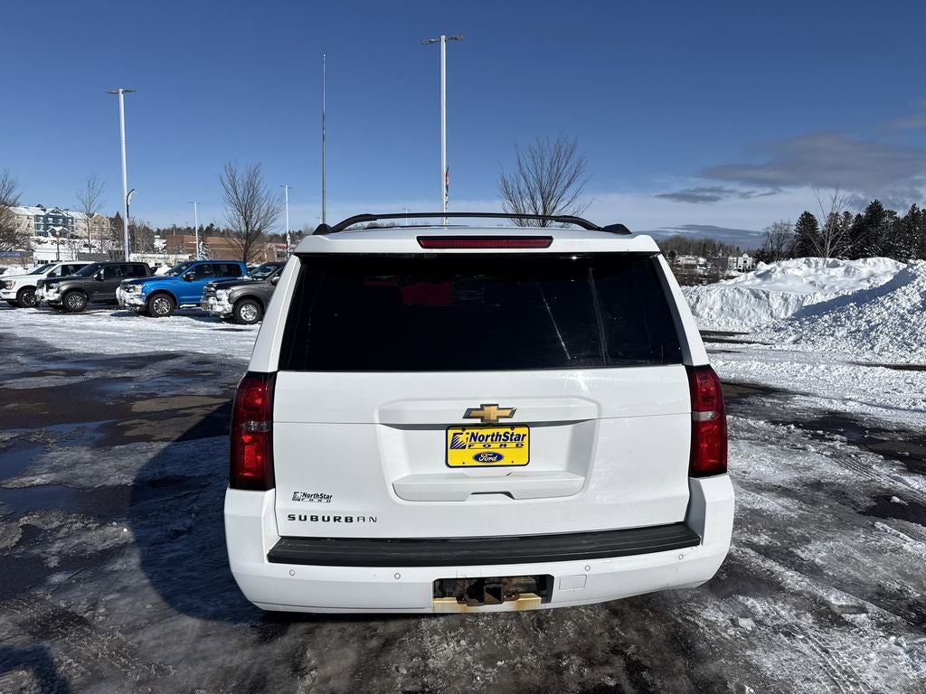 2016 Chevrolet Suburban LT