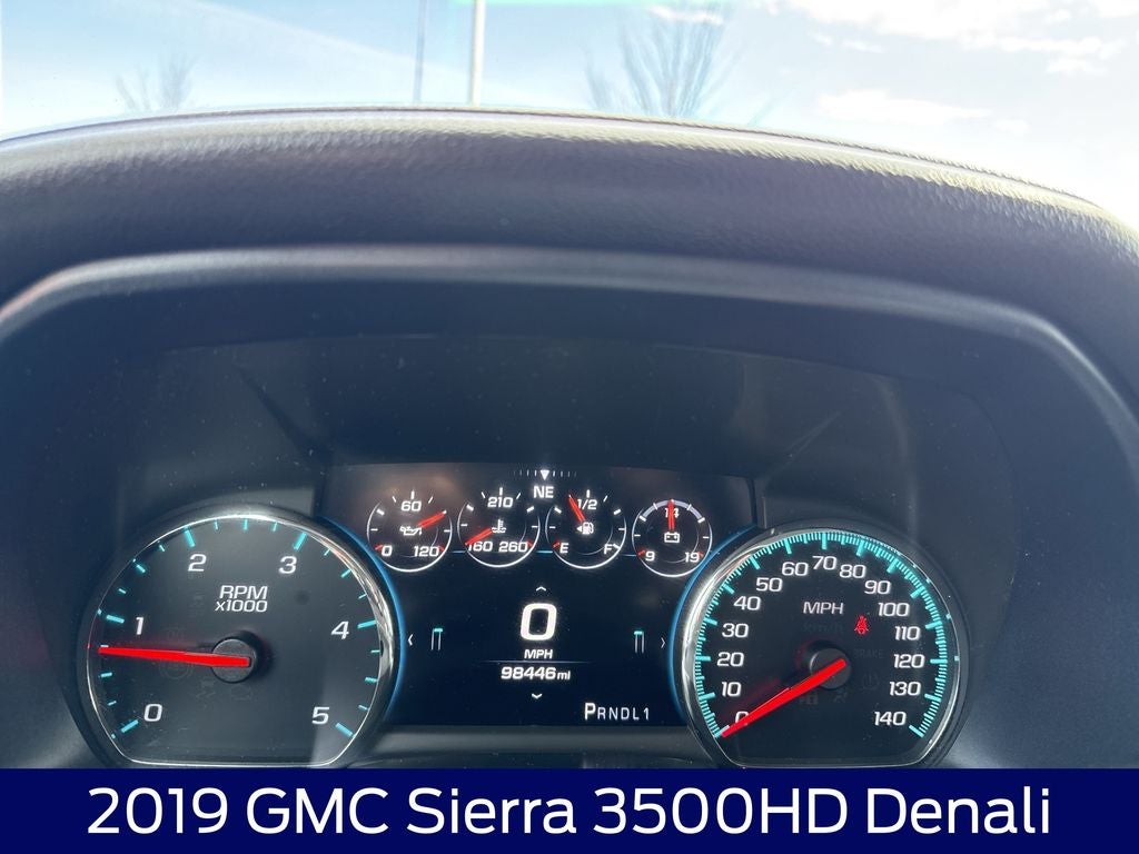 2019 GMC Sierra 3500HD Denali