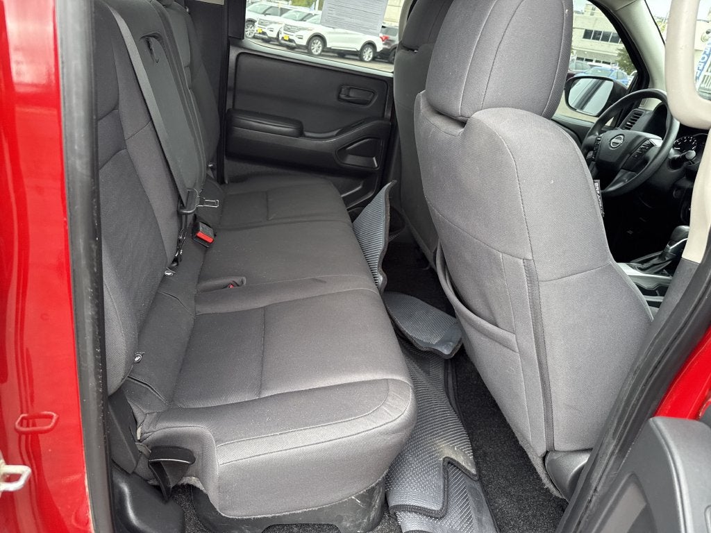 2022 Nissan Frontier S